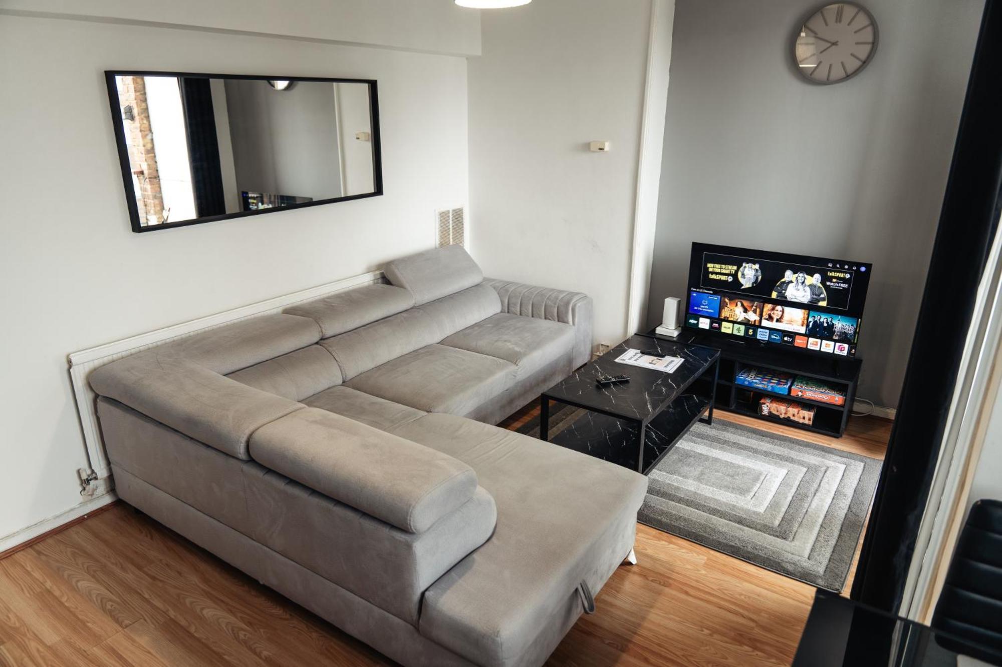 Apartamento Shard View 2 Bed Entire Flat Londres Exterior foto